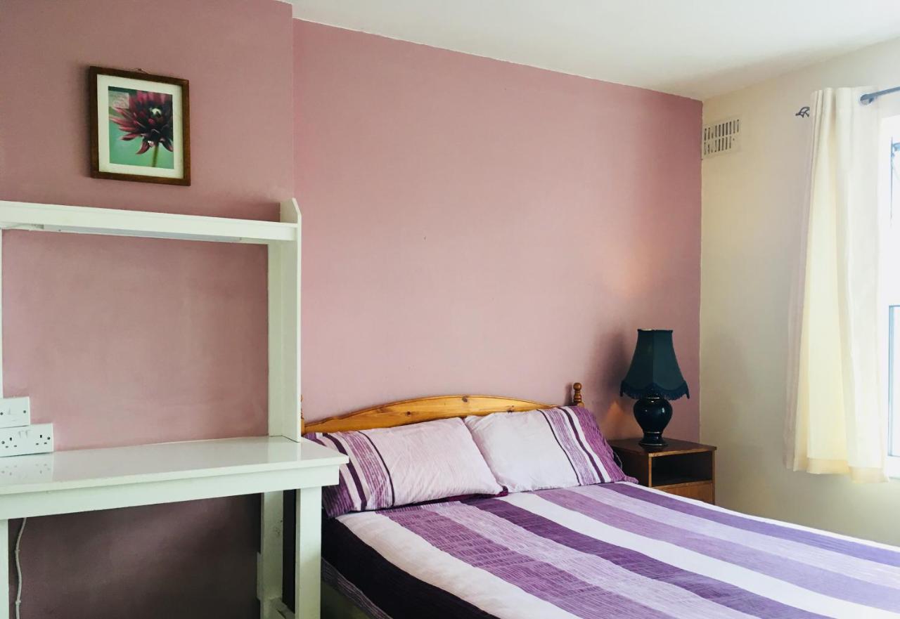 Avondale Accommodation Letterkenny Eksteriør billede