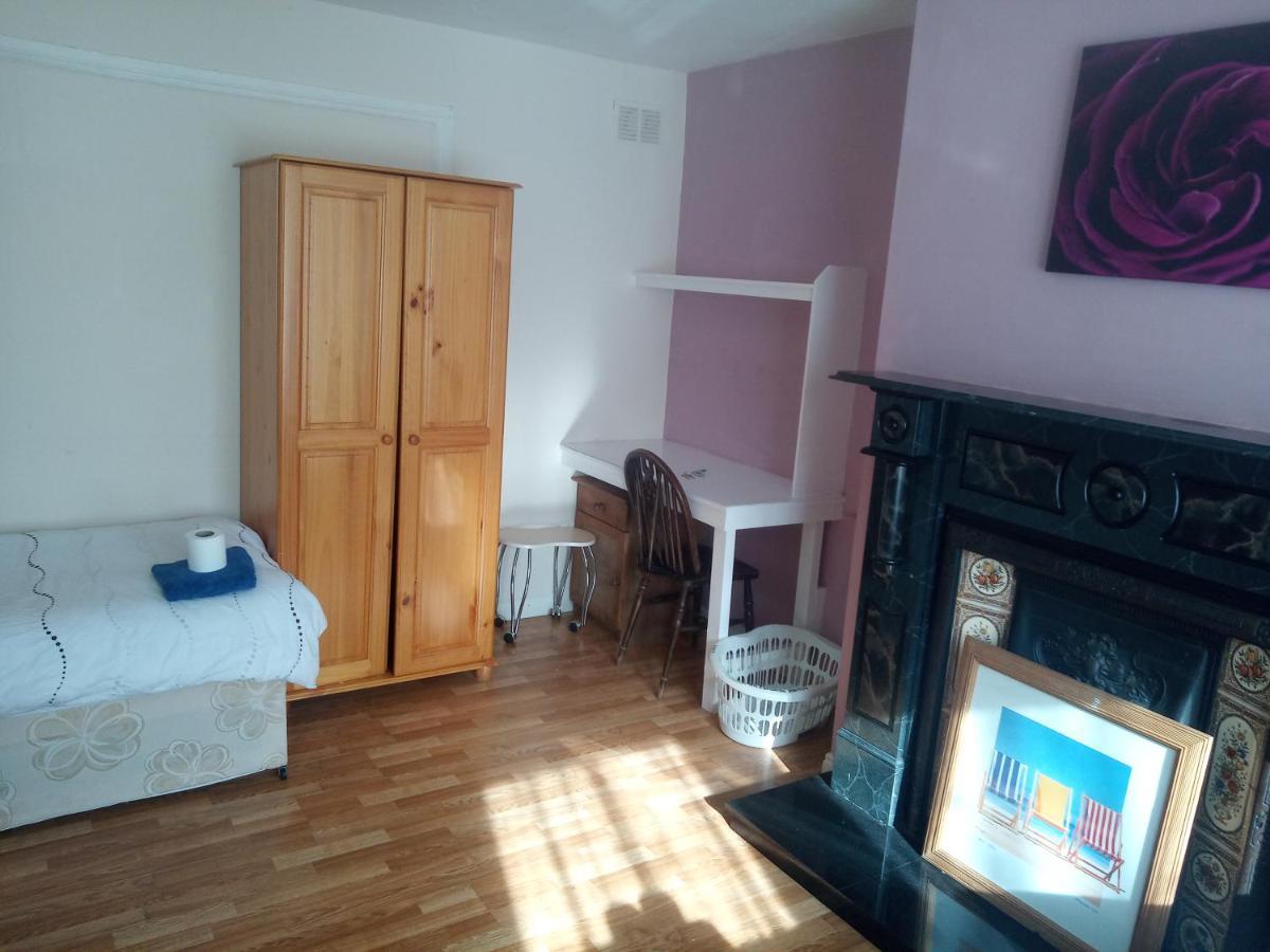 Avondale Accommodation Letterkenny Eksteriør billede